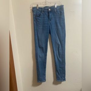 American Eagle Medium Wash Skinny Jeans-Size 4 Short